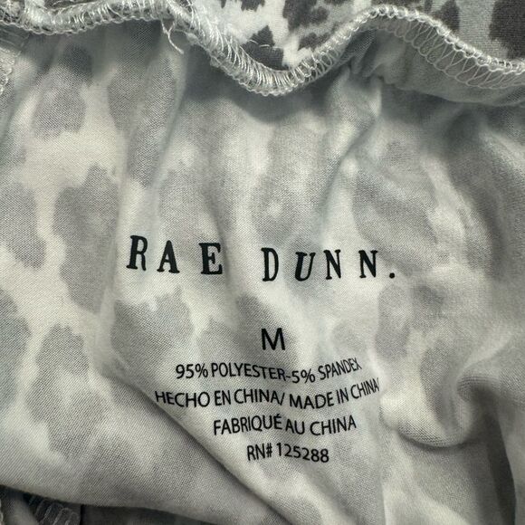 Rae Dunn ultra soft pajama set; size M, NWT - Picture 4 of 6